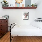Pass The Keys Rustic And Quirky Flat In Charming Charlton Village