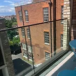 Beautiful 2 Bed Flat In Finchley Road, Camden