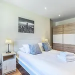 3 Bedrooms Close To Canning Town & Excel London
