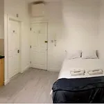 Flat 8 Brixton Hill, 1 Bed, 1 Bath
