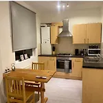 Flat 8 Brixton Hill, 1 Bed, 1 Bath