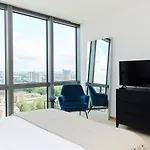 The Canary Wharf Place - Stunning 2Bdr Flat