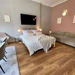 Studio For 3 Near Regents Park N5