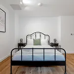 Large Studio In Hampstead With Character