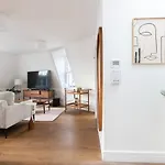 Stunning 2 Bedroom Duplex In Holborn London