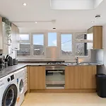 Charming Flat In The Heart Of Fulham - New