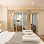 Luxury 2 Bedroom Flat In Holborn