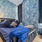 Harrods Knightsbridge 2 Bedroom Flat Kb15