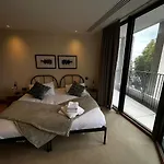 Luxury 2Br Apt At C House Near Buckingham Palace