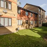 2 King Beds Modern Refurb Flat - 10 Min 2 London Bridge - Sleeps 6