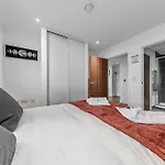 One Bedroom Flat In London Bp36