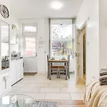 Stunning Studio In Heart Of Ldn With Garden