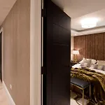 New, Luxury 3 Bed Duplex In Covent Garden