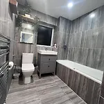 Rooms Near Canary Wharf
