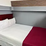 Plaza London Hotel