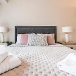 Hyde Park Suite 9-Hosted By Sweetstay