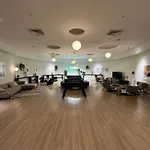 Stylish 1 Bedroom Apartment In Purley, Croydon