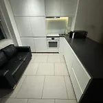 Two Bed In Battersea 2