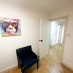 Flat 4, Stay In Aldgate