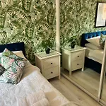Tower Bridge King Bed En-Suite With Parking & Balcony