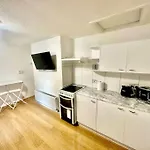 Cosy Two Bedroom Apartment,Se13
