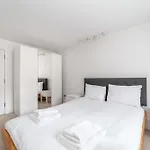 City Relay Two Bedroom Belgravia Charm
