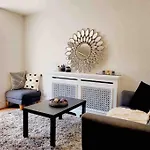 Cosy Tower Bridge Hideaway - Ground Floor
