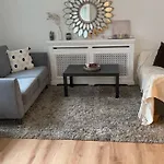 Cosy Tower Bridge Hideaway - Ground Floor