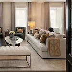 Royal Luxury 3 Beds: Central Covent Garden Haven