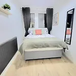 Rooms Close To Qmul