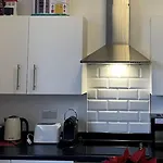 Lovely Flat In Central London