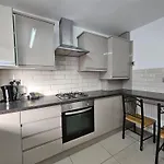London E1 Rooms