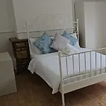 London E1 Rooms