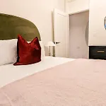 Be London - Farringdon Apartments