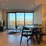 2 Bedroom Modern Family Flat-Apartment Fulham London