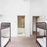 Larger Groups Apartment Close To Excel Canarywharf 02 With Parking