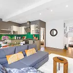 Central 2Bed Apartment Near Barbican & Farringdon Free Wifi By City Stay Aparts London