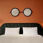 Art\'Otel London Battersea Power Station, Powered By Radisson Hotels