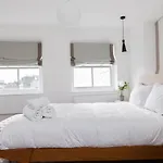 Stunning 2 Bedroom Duplex In Holborn London