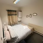 Stratford London Apartment