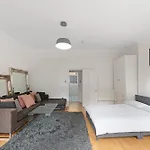 Exclusive Mayfair Apartment Suite