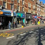 Comfy Stay In London