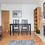 2 Bedroom Apartment In Waterloo Central London