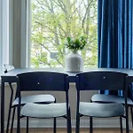 Bright & Stylish 1Br, 5Min Kensington Olympia Tube