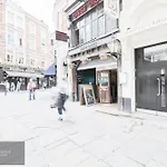 Central London 1 Bed Apt- Sleeps 3 & Pet Friendly