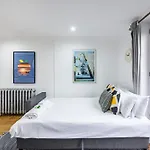 2 Bedroom Apartment By Av Stays Short Lets Southwark London With Free Wifi