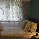 Exquisite Studio #4