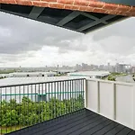 Luxury 2 Bedroom Apartment East London