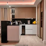 Luxury 2 Bedroom Apartment In Old Street, London