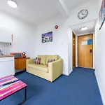 Pax Lodge Hostel